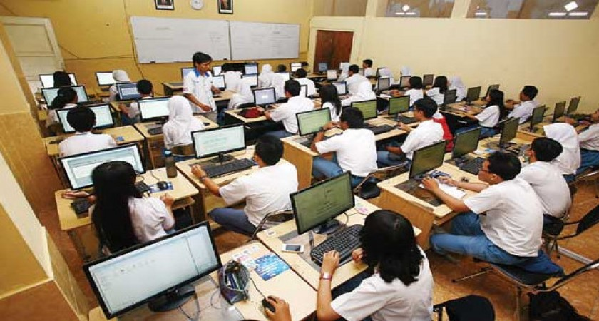 Dunia Komputer: Pelajaran Sekolah vs Dunia Nyata;informatika-terbaik-dijogja;informatika-alma-ata;
