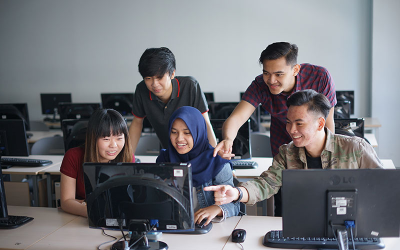 Peran Informatika di Kehidupan Sehari-hari Anak Muda